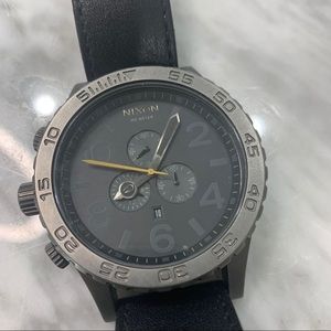 Black Nixon 51-30